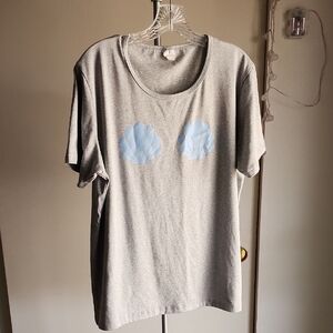 Seashell Tee Shirt 🩶